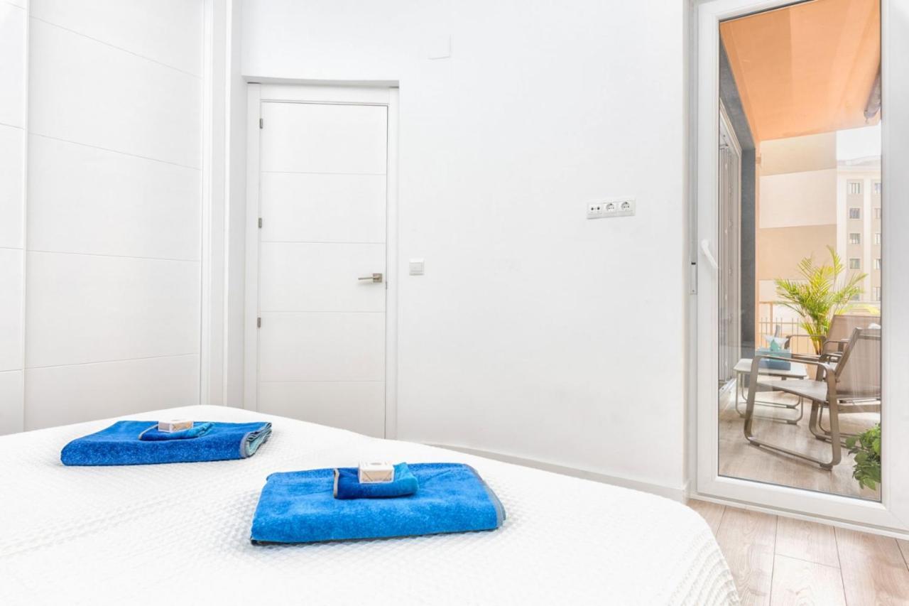 Pinzon Apartment In Malaga By Solaga Holiday Homes Exterior photo
